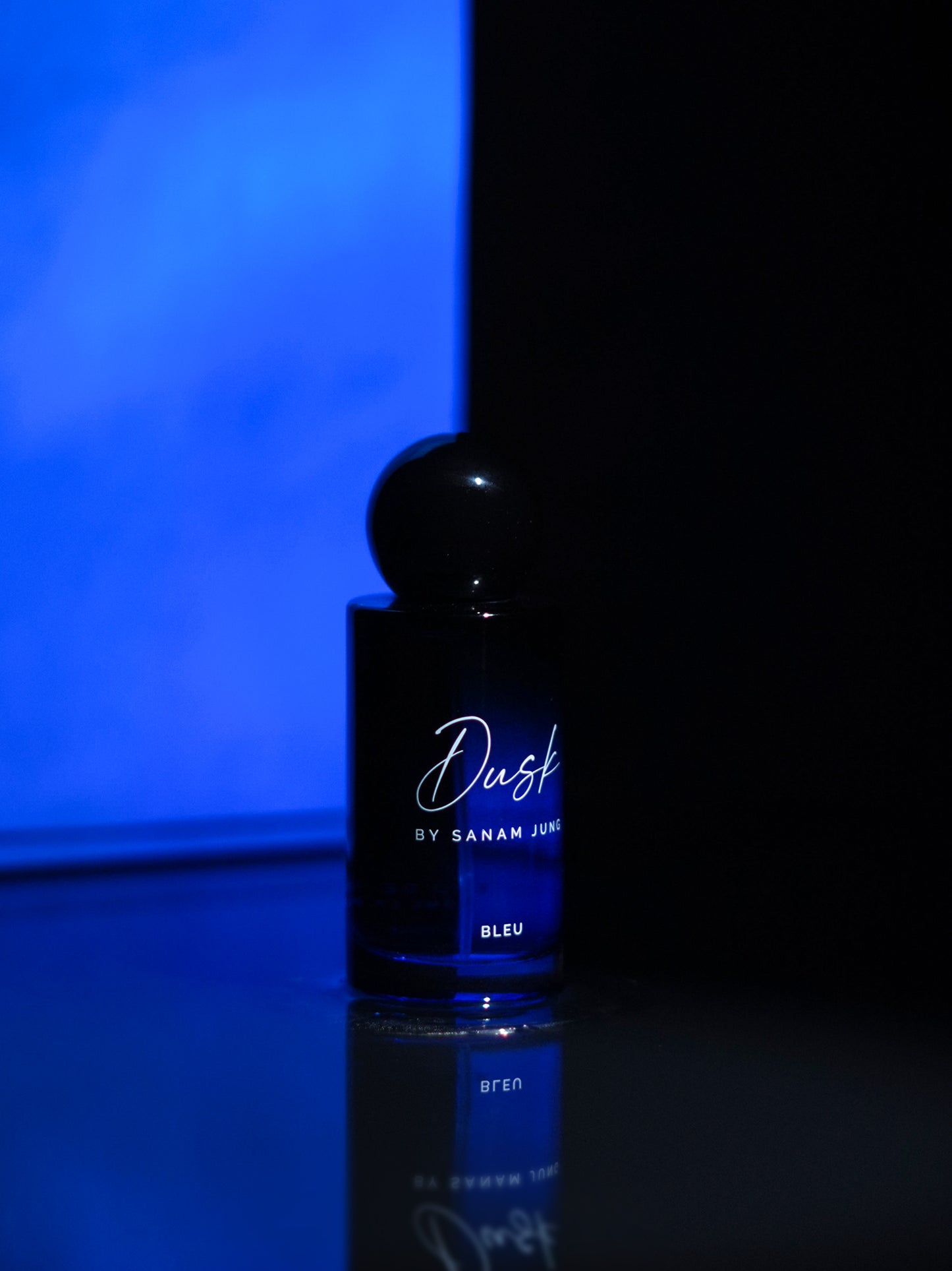 Dusk BLEU