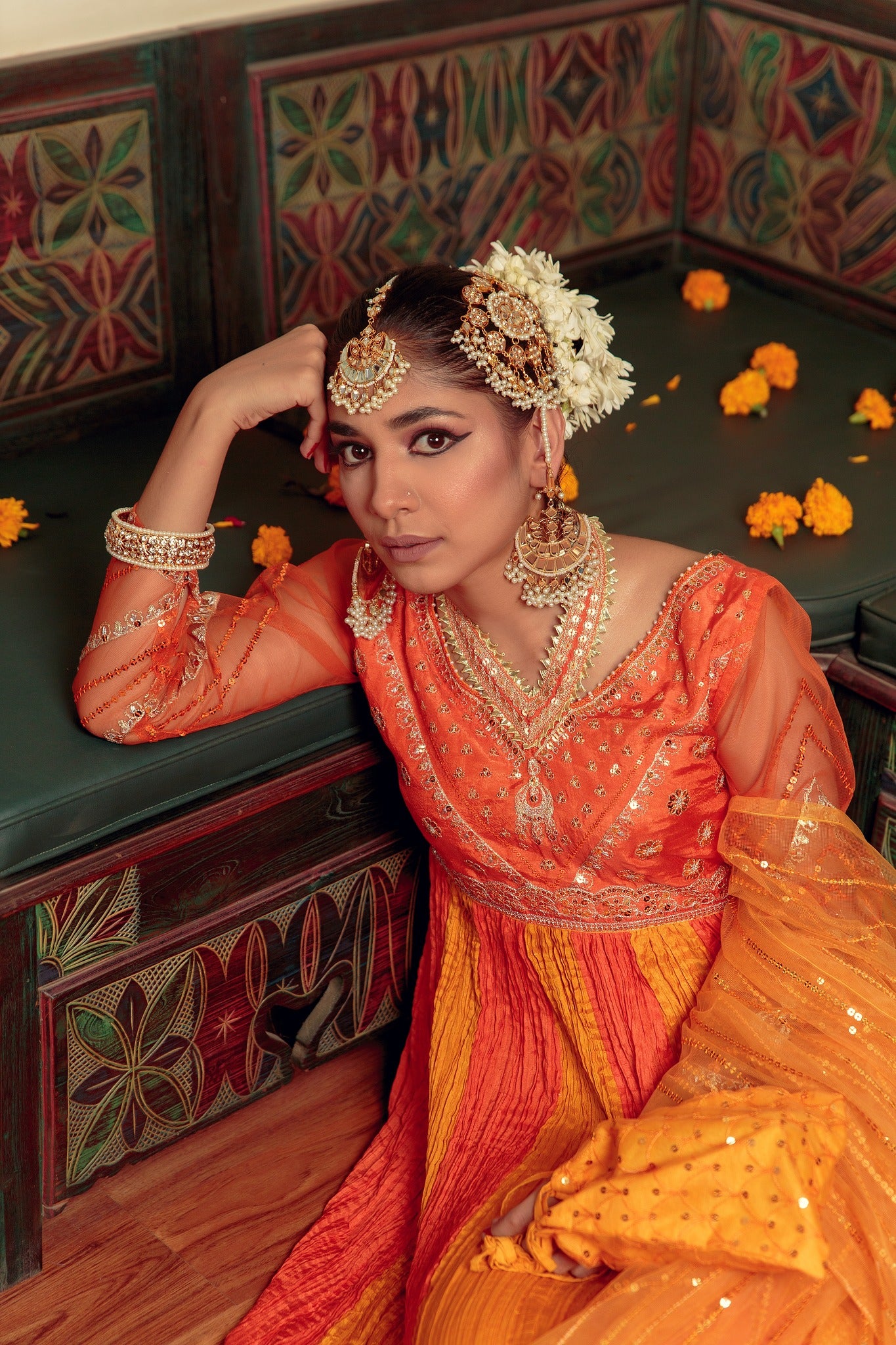 EMB-313 - KHAAS VOL 02