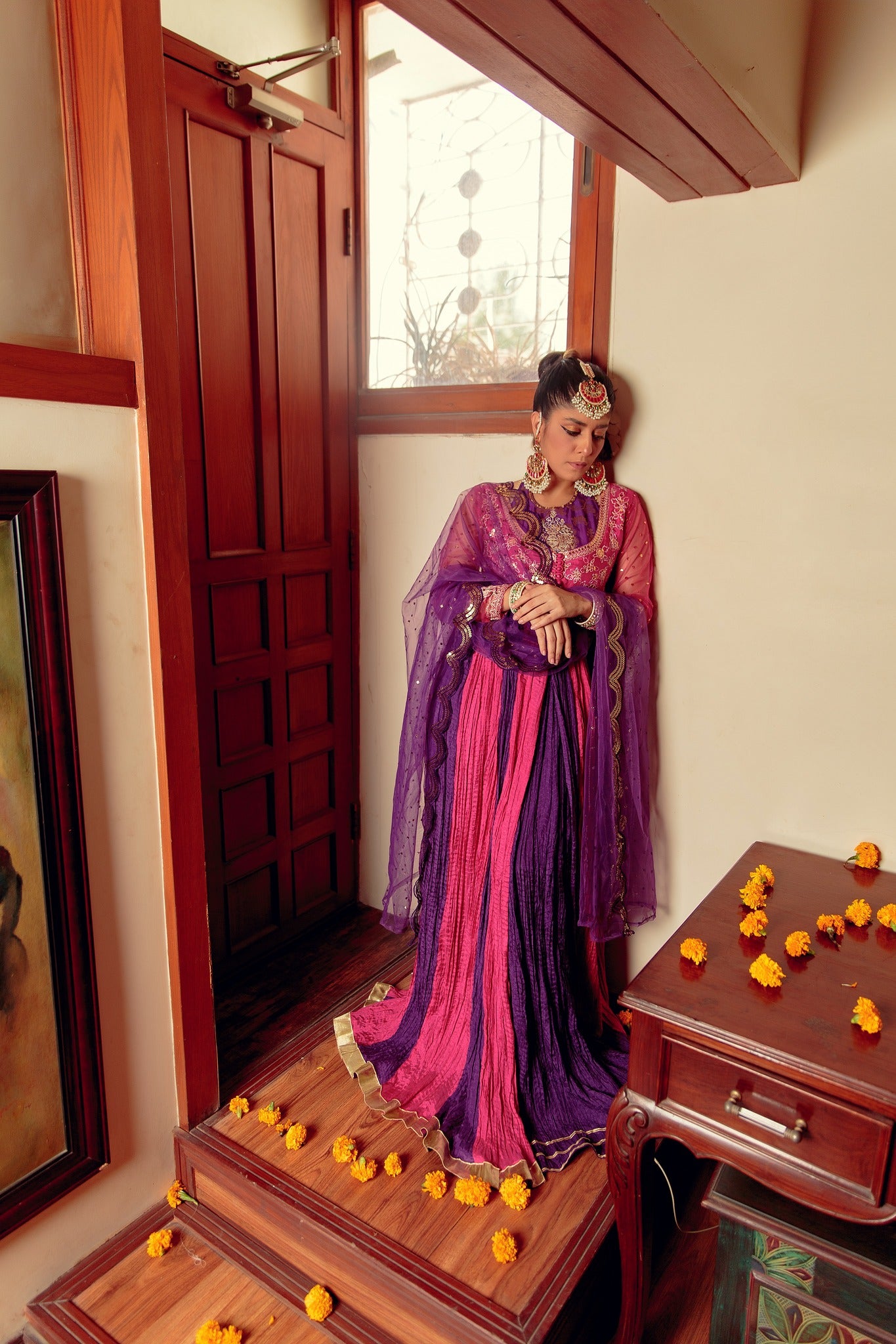 EMB-323 - KHAAS VOL 02