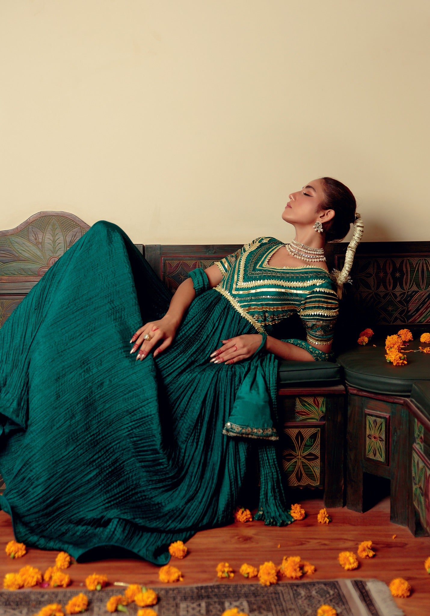 EMB-326 - KHAAS VOL 02