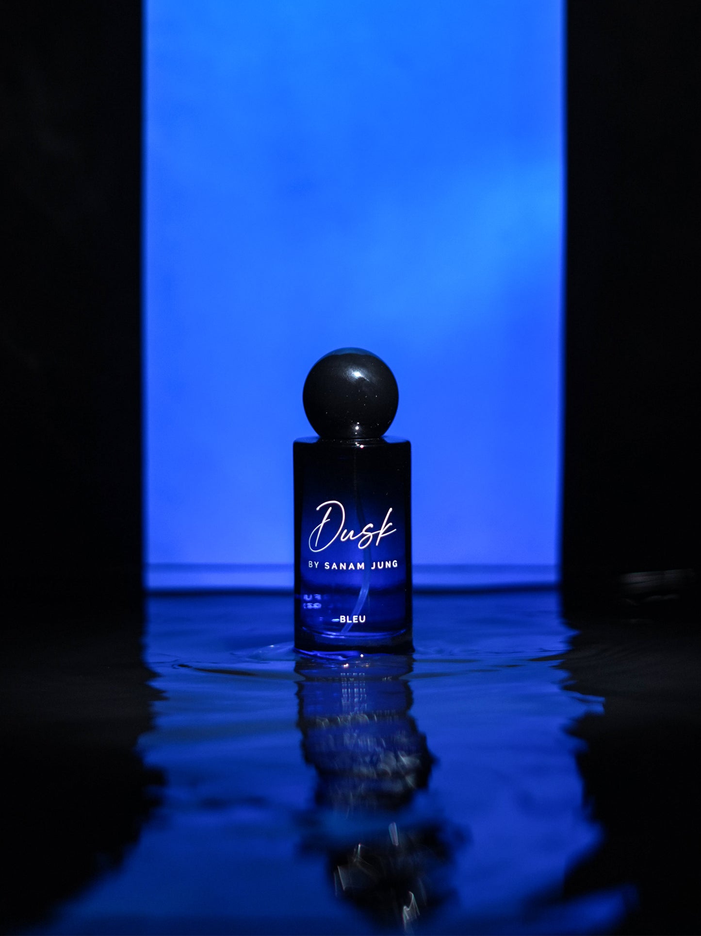Dusk BLEU